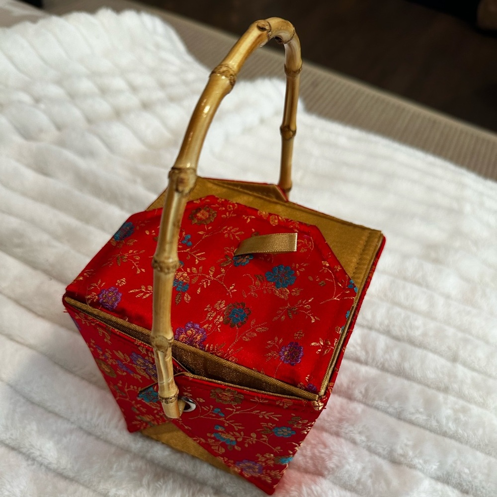 Red and Gold Floral Women's Bag. Chinese food box style w mirror